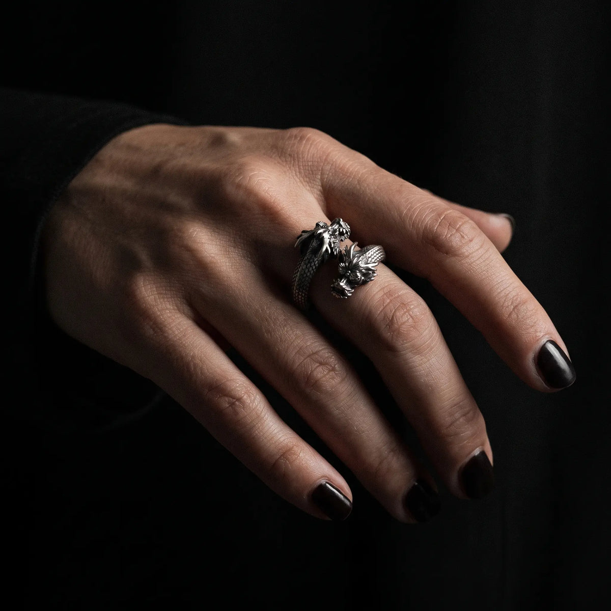Twin Wyrm Double Dragon Ring